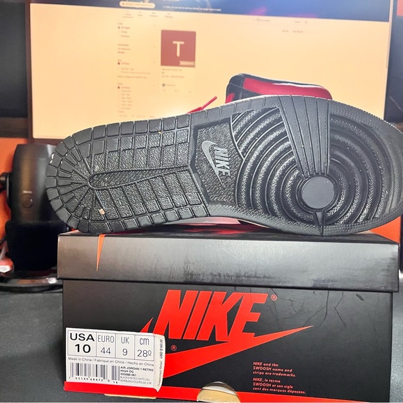 Retro High OG Air Jordan 1 Gym Red - Picture 7 of 8